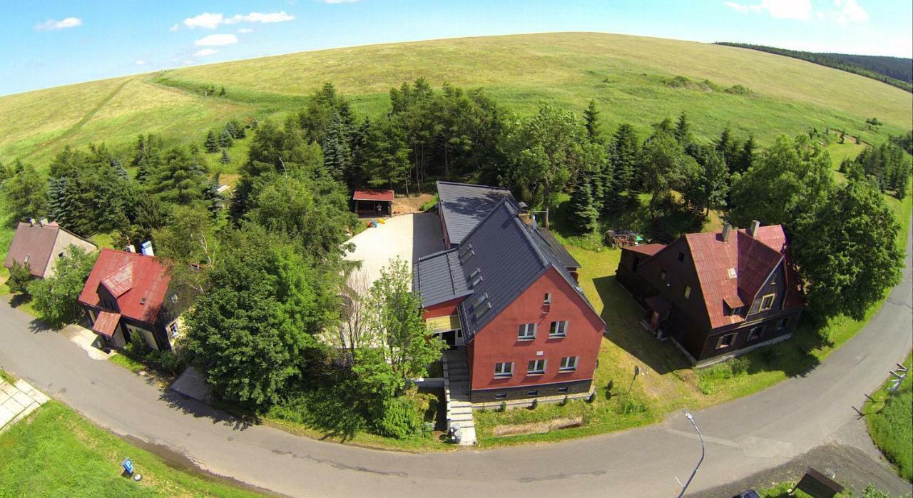 Апарт отель Ferienhaus Iva - Klinovec Лоучна-под-Клиновцем Экстерьер фото
