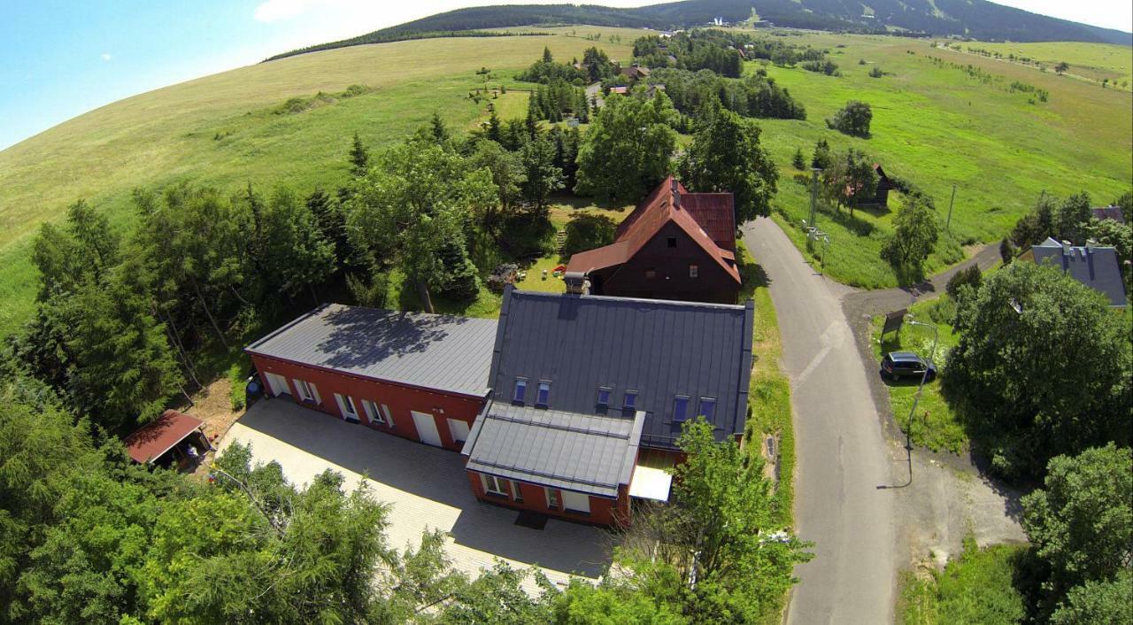 Апарт отель Ferienhaus Iva - Klinovec Лоучна-под-Клиновцем Экстерьер фото